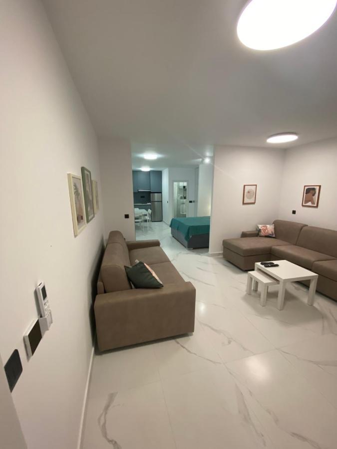 Deluxe Pool Apartment 4 Petrovac Екстер'єр фото
